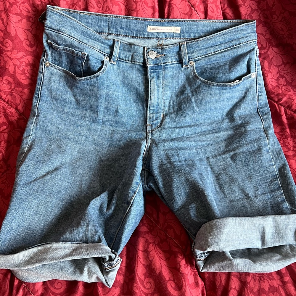 Levi Bermuda shorts